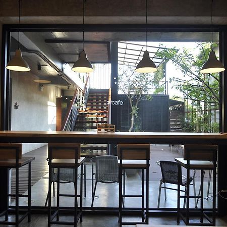 Zzziesta Chiang Mai Bed and Breakfast Exteriör bild