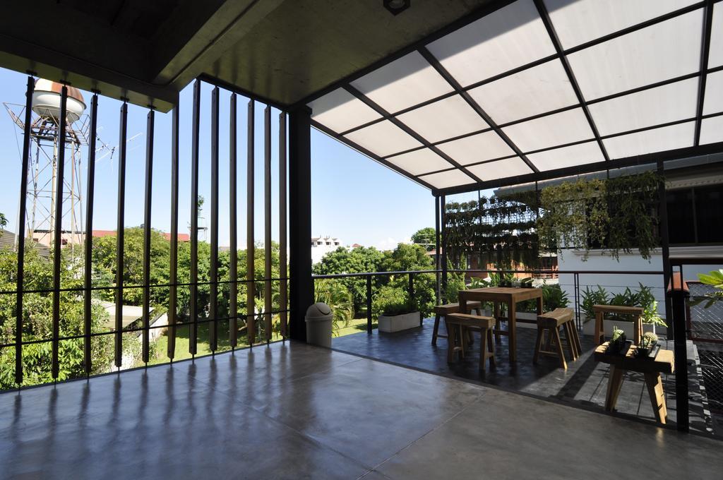 Zzziesta Chiang Mai Bed and Breakfast Exteriör bild
