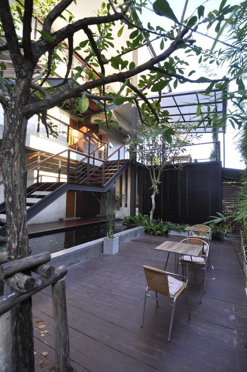 Zzziesta Chiang Mai Bed and Breakfast Exteriör bild